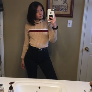 Black high waisted Mom jeans size 6